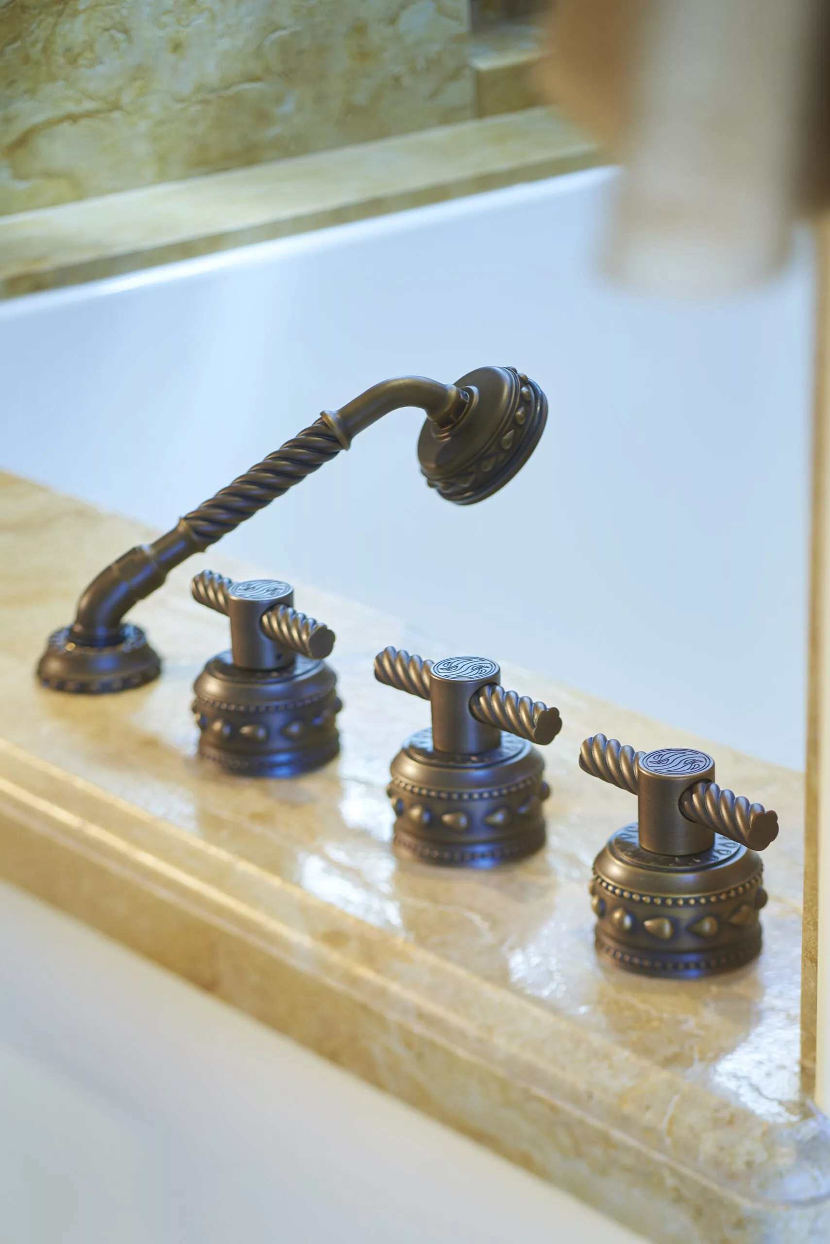 Eternity Grand Duo Tub Faucet Set with Diverter & Handshower